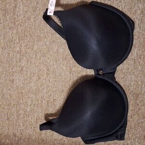 Victoria's Secret Body by Victoria Full Coverage Push Up Bra, 38DD